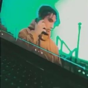 Meet your Posher, Alix